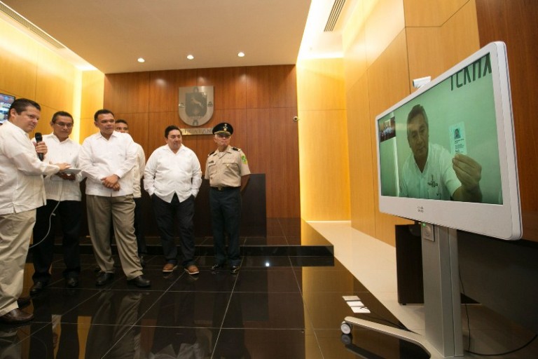 Moderno equipo técnico y científico para apoyar labores de investigación judicial