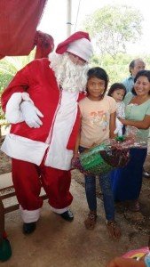 Santa Claus visitó a los niños del sur de Mérida