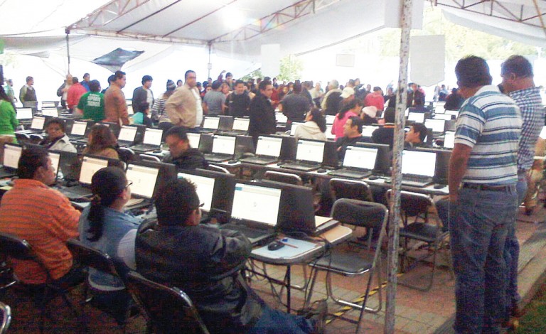 LA SEP DESPEDIRÁ A 15 MIL MAESTROS; SON LOS QUE NO SE EVALUARON