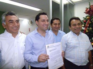 Mauricio Vila Dosal acompañado de otro corruptazo: César Bojórquez Zapata