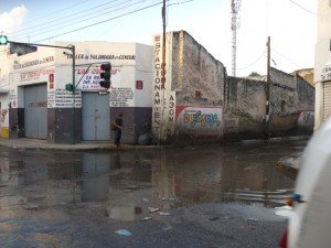 La falta de drenaje, prometido durante su campaña, hace que Mérida se inunde con las lluvias, que ya no tardan en iniciar su temporada