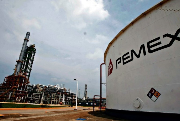 Pemex aplica ajuste para enfrentar crisis financiera y productiva