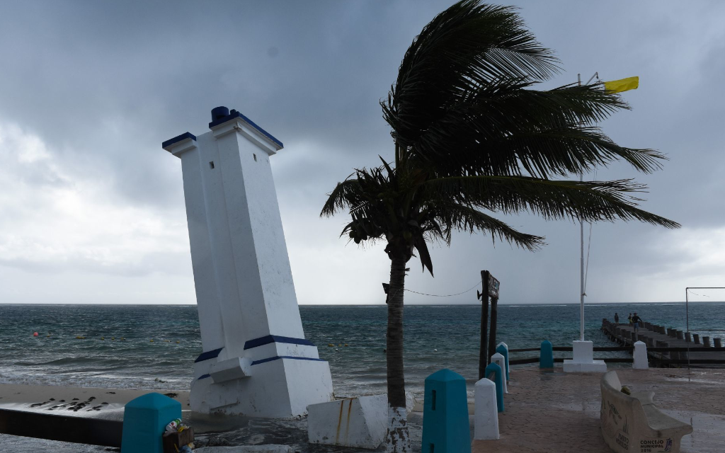 quintana-roo-caribe-mexicano-huracan-zeta-albergues-azota-vientos-26102020