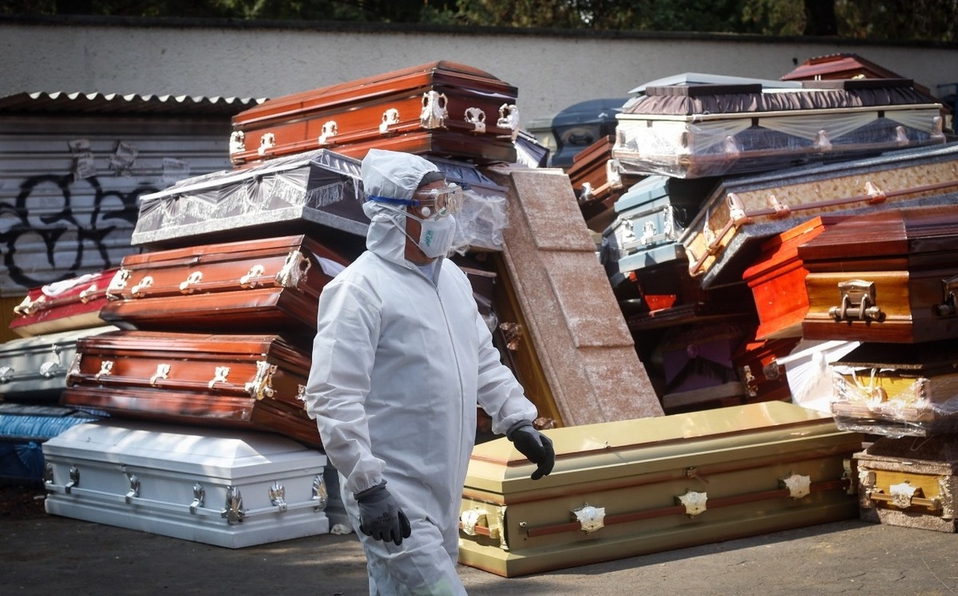 pandemia-golpeo-fabricantes-ataudes-cremacion_0_53_1200_747