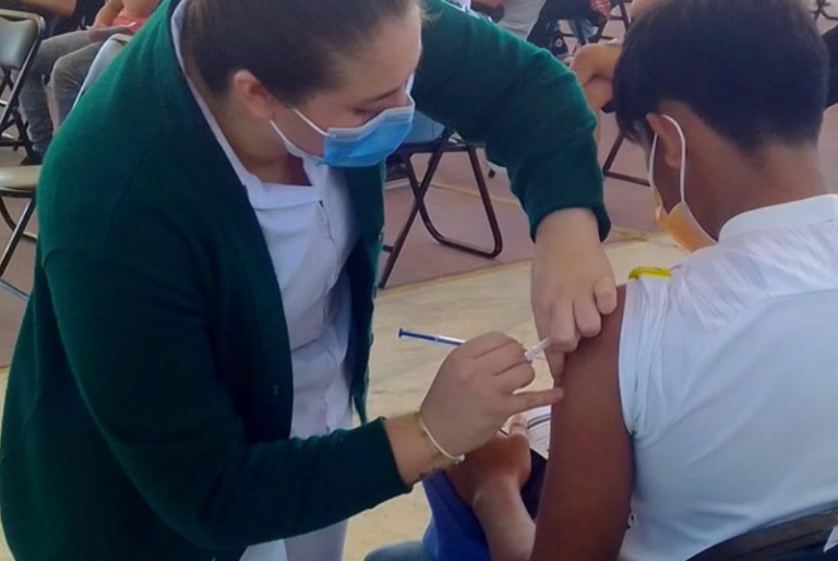 Sedes de vacunación anticovid  para adolescentes de 15 a 17 años sin comorbilidades en Quintana Roo