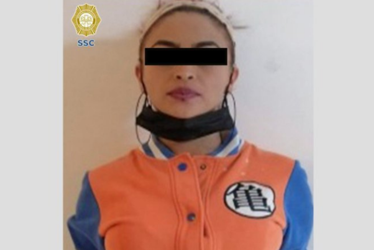 Detienen a mujer que intentó extorsionar a un sacerdote en Coyoacán, CDMX