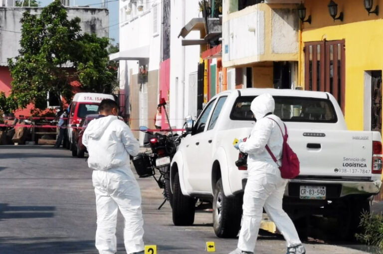 Muere mujer tras ser atacada a puñaladas en Ciudad del Carmen