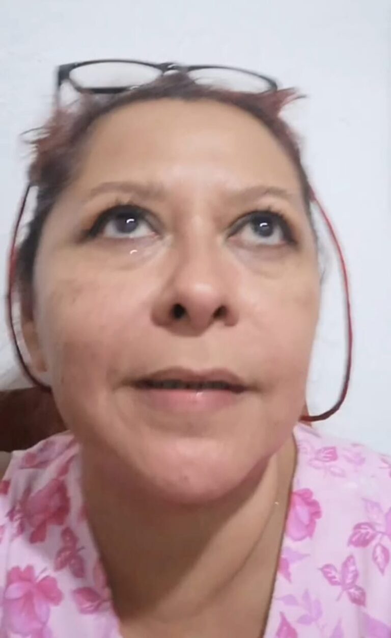 VÍDEO: Enferma mental, Flores Sánchez de Payán, acepta que acude con un especialista en psiquiatría en costoso nosocomio de Mérida