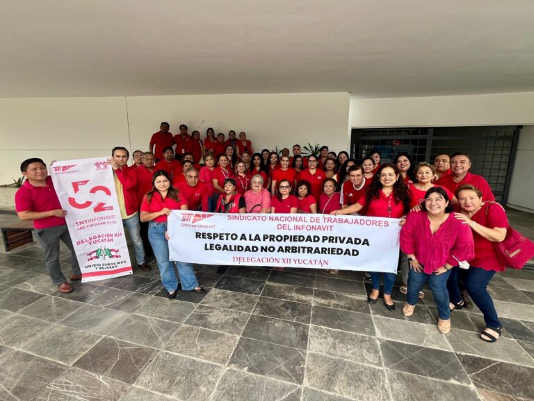 Trabajadores del Infonavit protestan: “Se pone en riesgo el respeto a la propiedad privada”