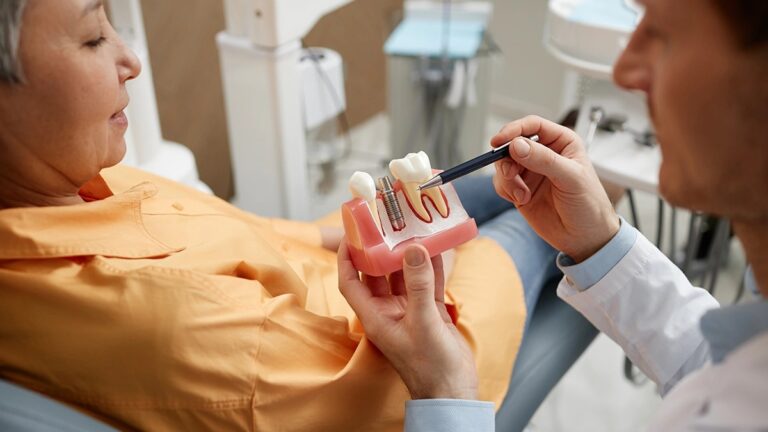 ¿Eres diabético y perdiste dientes? En CLINIDENT derriban los mitos sobre los implantes dentales